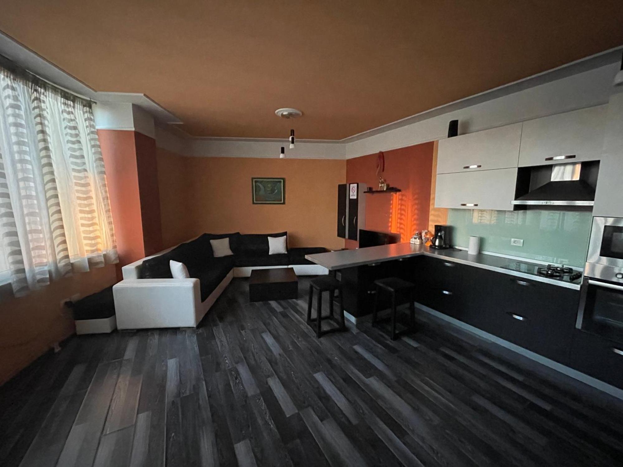 Moonshine Apartament Tirana Exterior photo